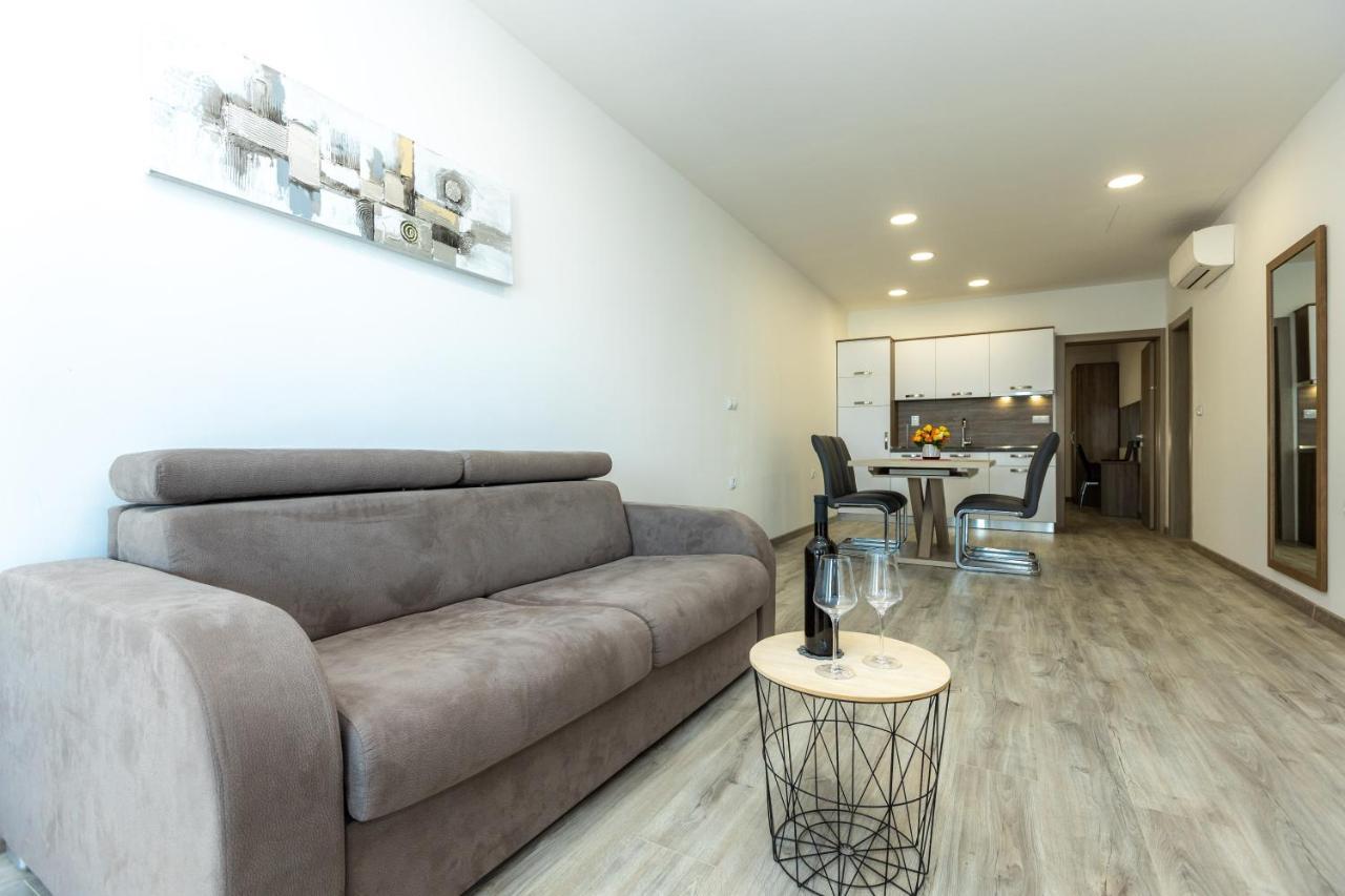 Apartments Maris Sveti Filip i Jakov Luaran gambar