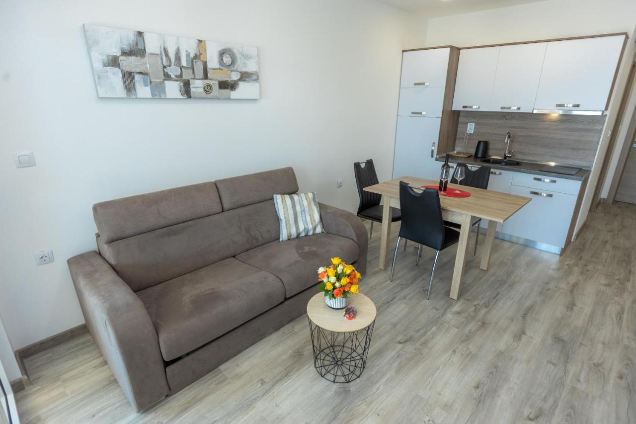 Apartments Maris Sveti Filip i Jakov Luaran gambar