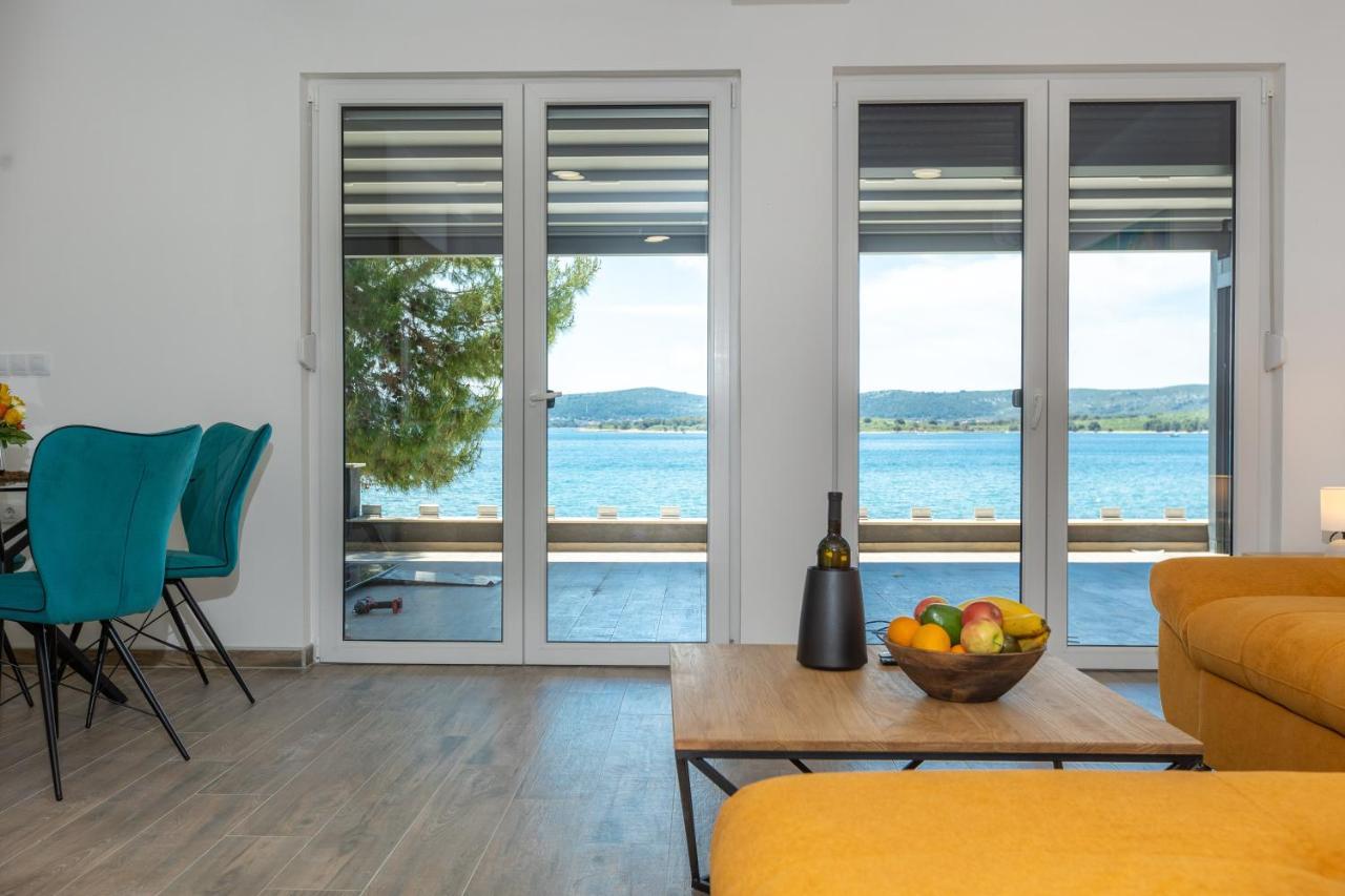 Apartments Maris Sveti Filip i Jakov Luaran gambar