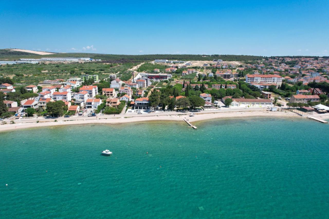 Apartments Maris Sveti Filip i Jakov Luaran gambar