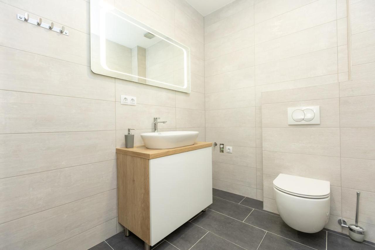Apartments Maris Sveti Filip i Jakov Luaran gambar